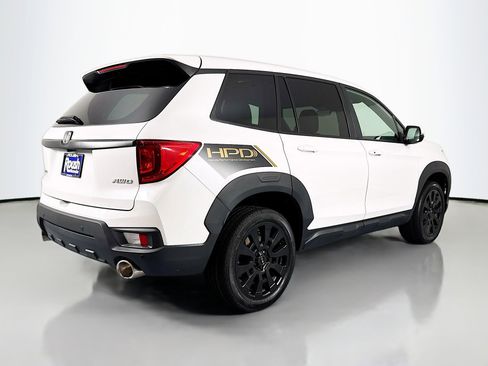 Certified 2023 Honda Passport EX-L image 5