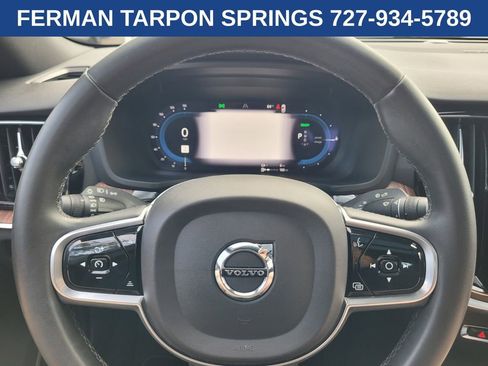 Certified 2023 Volvo S60 T8 Plus image 28