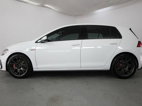 Used 2019 Volkswagen GTI SE FWD image 4