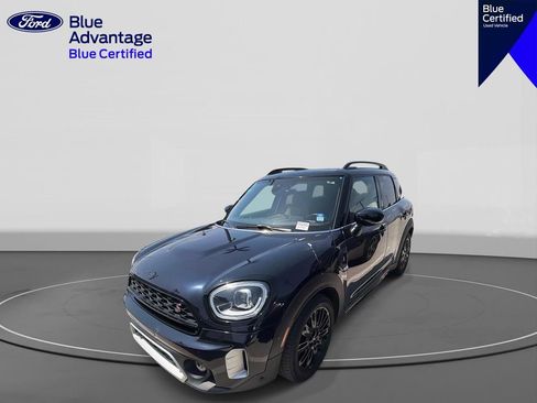 Used 2022 MINI Cooper Countryman S FWD image 1