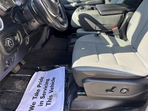 Used 2022 RAM 1500 Lone Star image 8