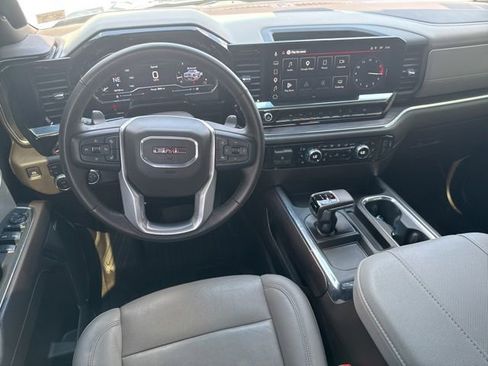 Used 2024 GMC Sierra 1500 SLT w/ SLT Premium Plus Package AWD/4WD image 8