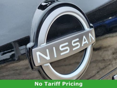 Certified 2025 Nissan Rogue SV w/ SV Premium Package FWD image 11