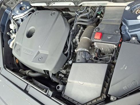 Used 2022 Volvo XC90 T5 Momentum w/ Climate Package image 30