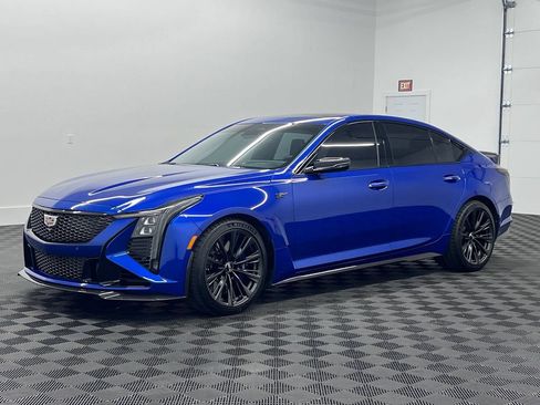 Used 2026 Cadillac CT5 V Blackwing w/ Deep Ocean Appearance Package RWD image 1