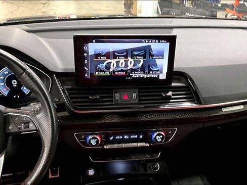 Used 2023 Audi SQ5 Premium Plus w/ Premium Plus Package AWD/4WD image 6