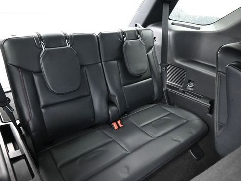 Used 2025 Ford Explorer ST-Line AWD/4WD image 9