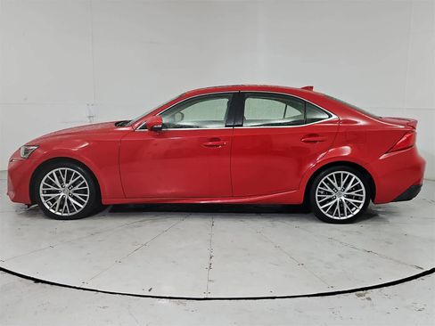 Used 2018 Lexus IS 300 w/ Accessory Package 2 image 3