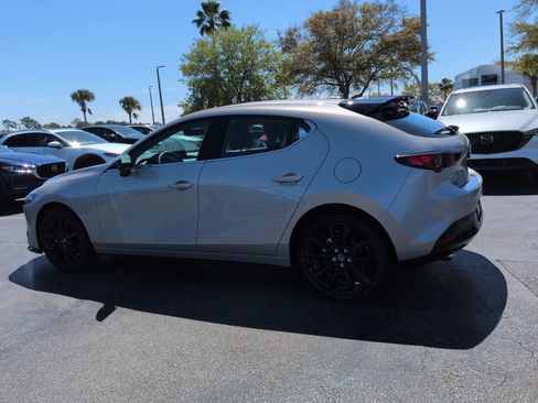 New 2026 MAZDA MAZDA3 Hatchback w/Premium Plus Pkg image 6