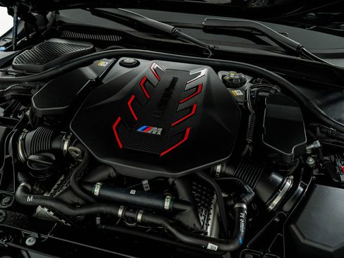 Used 2026 BMW M5 w/ Executive Package image 56