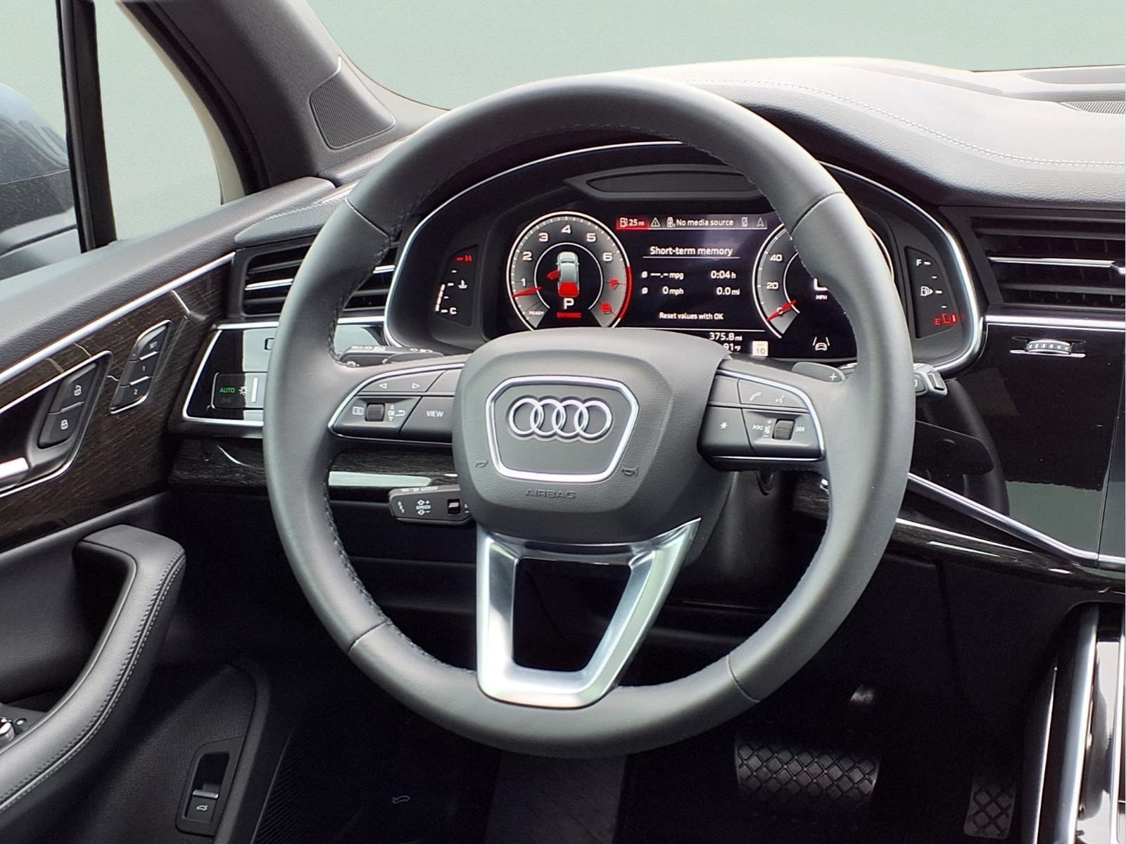 Used 2023 Audi Q7 3.0T Prestige w/ Prestige Package AWD/4WD image 14