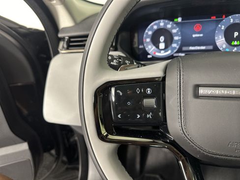 Used 2025 Land Rover Range Rover Velar S image 27