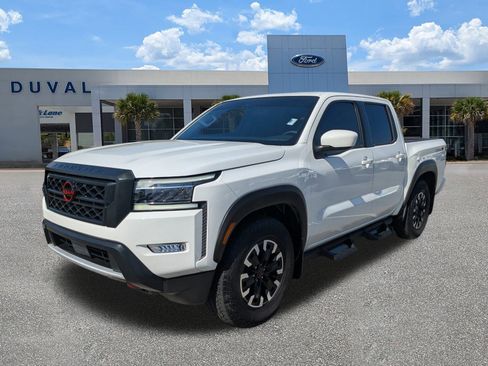 Used 2024 Nissan Frontier Pro-X w/ Tow Package image 8