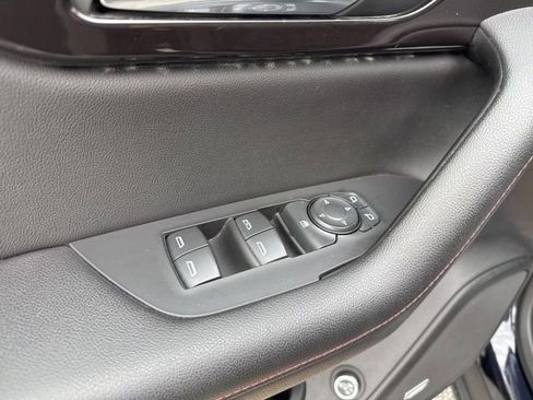 Used 2020 Chevrolet Blazer RS FWD image 25