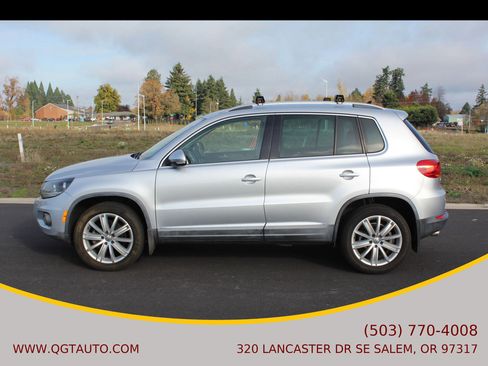 Used 2013 Volkswagen Tiguan SE image 2