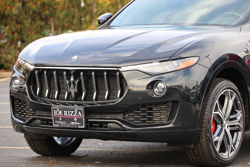 Used 2023 Maserati Levante GT AWD/4WD image 16