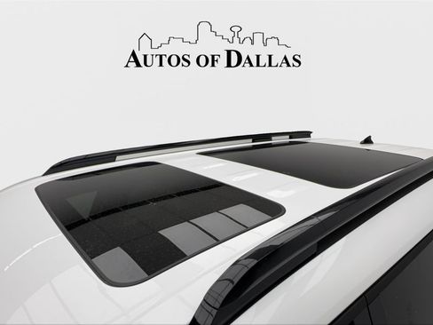 Used 2025 Hyundai Santa Fe Limited FWD image 11