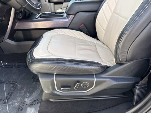 Used 2020 Ford F250 Limited image 12