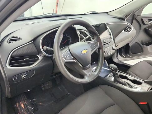 Used 2024 Chevrolet Malibu LT FWD image 22