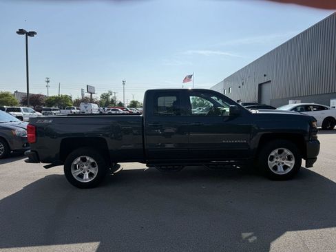 Used 2017 Chevrolet Silverado 1500 LT w/ All Star Edition AWD/4WD image 2