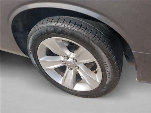 Used 2023 Dodge Challenger SXT image 22