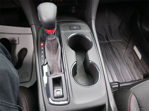 Used 2024 Chevrolet Equinox RS image 11