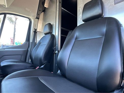 Used 2023 Ford Transit 250 148 High Roof Extended w/ Load Area Protection Package RWD image 7