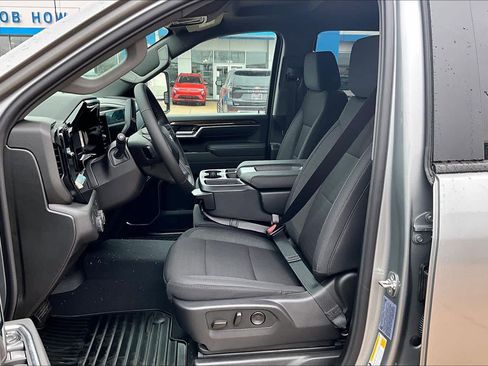 New 2026 Chevrolet Silverado 3500 LT image 10