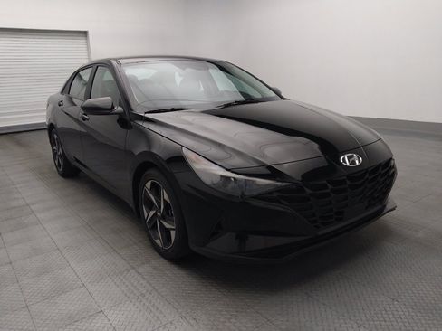 Used 2023 Hyundai Elantra SEL w/ Convenience Package FWD image 13