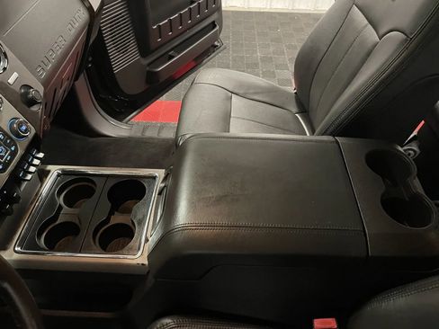 Used 2015 Ford F350 Platinum image 37