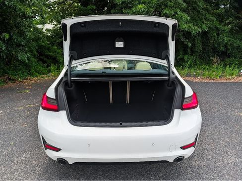 Used 2020 BMW 330i xDrive Sedan w/ Driving Assistance Package AWD/4WD image 7