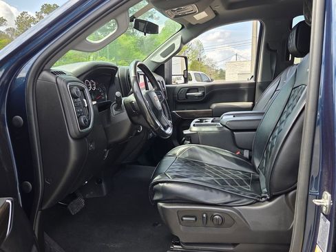 Certified 2022 Chevrolet Silverado 2500 LT w/ Convenience Package AWD/4WD image 3