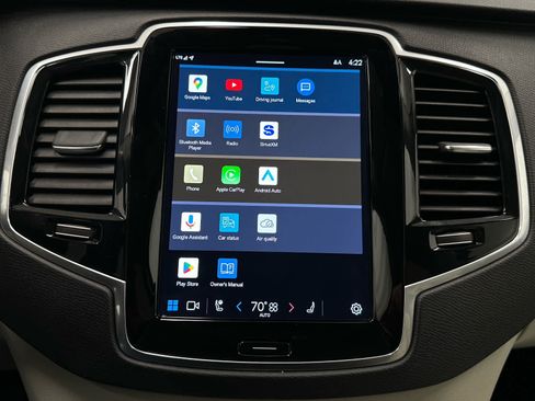 Used 2024 Volvo XC90 B5 Plus w/ Protection Package Premier image 37