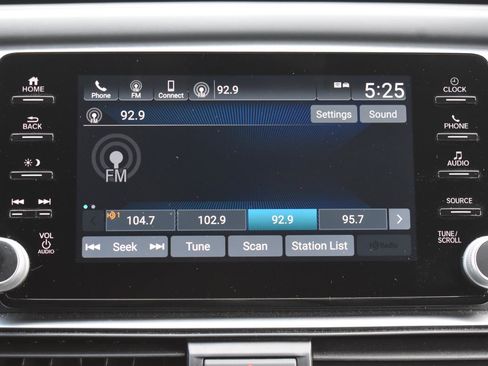 Used 2022 Honda Accord Sport image 23