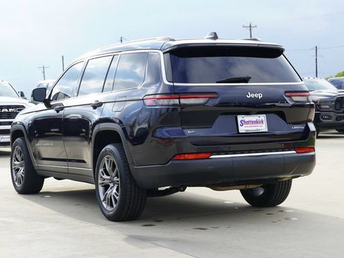 Used 2023 Jeep Grand Cherokee L Limited RWD image 9