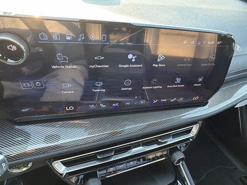 New 2026 Chevrolet Traverse High Country FWD image 26