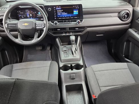 Used 2024 Chevrolet Colorado W/T RWD image 14
