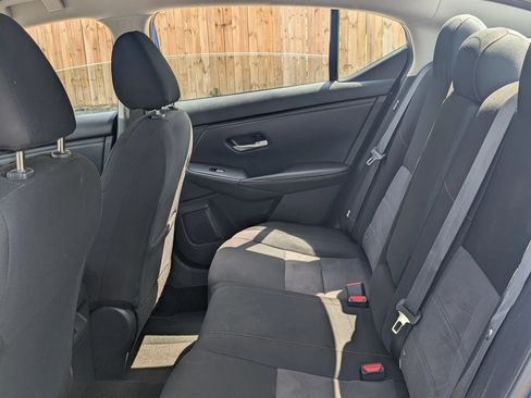 Used 2025 Nissan Sentra SR FWD image 18