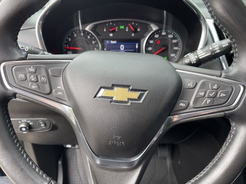 Used 2021 Chevrolet Equinox LT FWD image 21