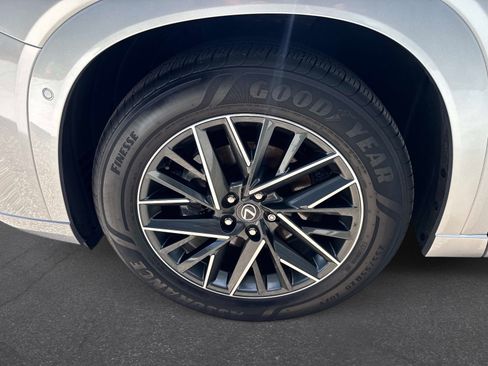 Certified 2025 Lexus TX 350 FWD w/ Technology Package image 10