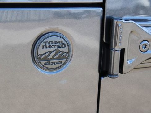 Used 2022 Jeep Wrangler Unlimited Sport AWD/4WD image 7