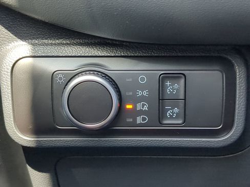 New 2026 Ford Explorer Active RWD image 77