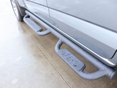 Used 2018 Chevrolet Colorado Z71 image 9