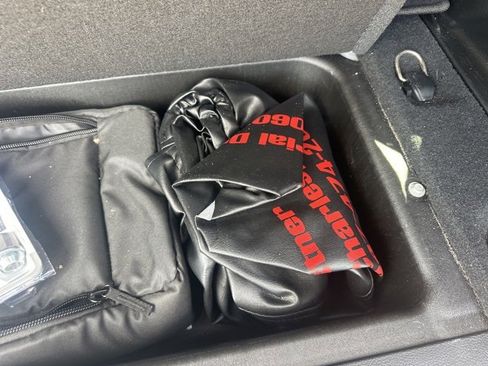 Used 2022 Jeep Wrangler Unlimited Sahara image 43