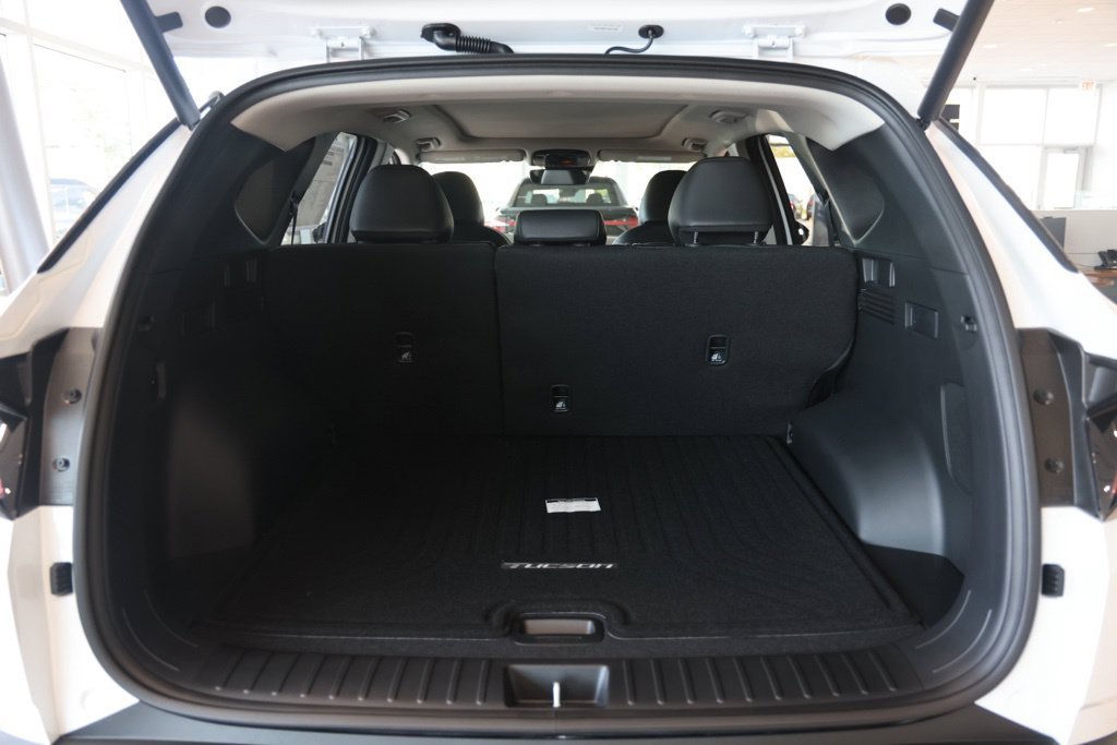 New 2026 Hyundai Tucson Limited AWD/4WD image 17