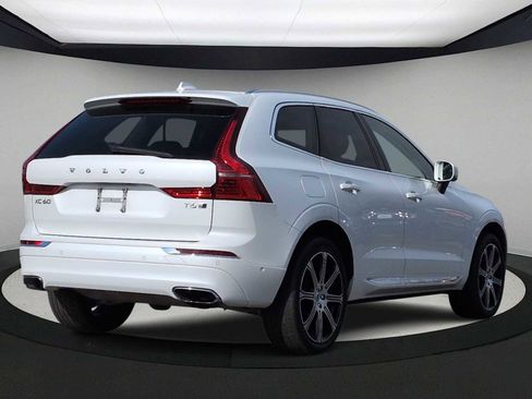 Used 2018 Volvo XC60 T6 Inscription w/ Luxury Seat Package image 8