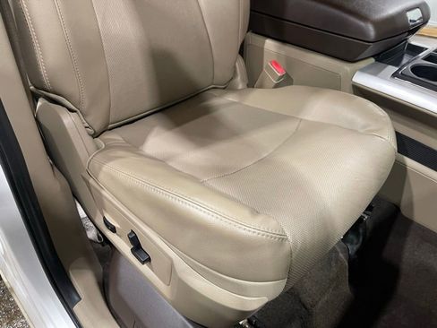 Used 2011 RAM 1500 Laramie image 33