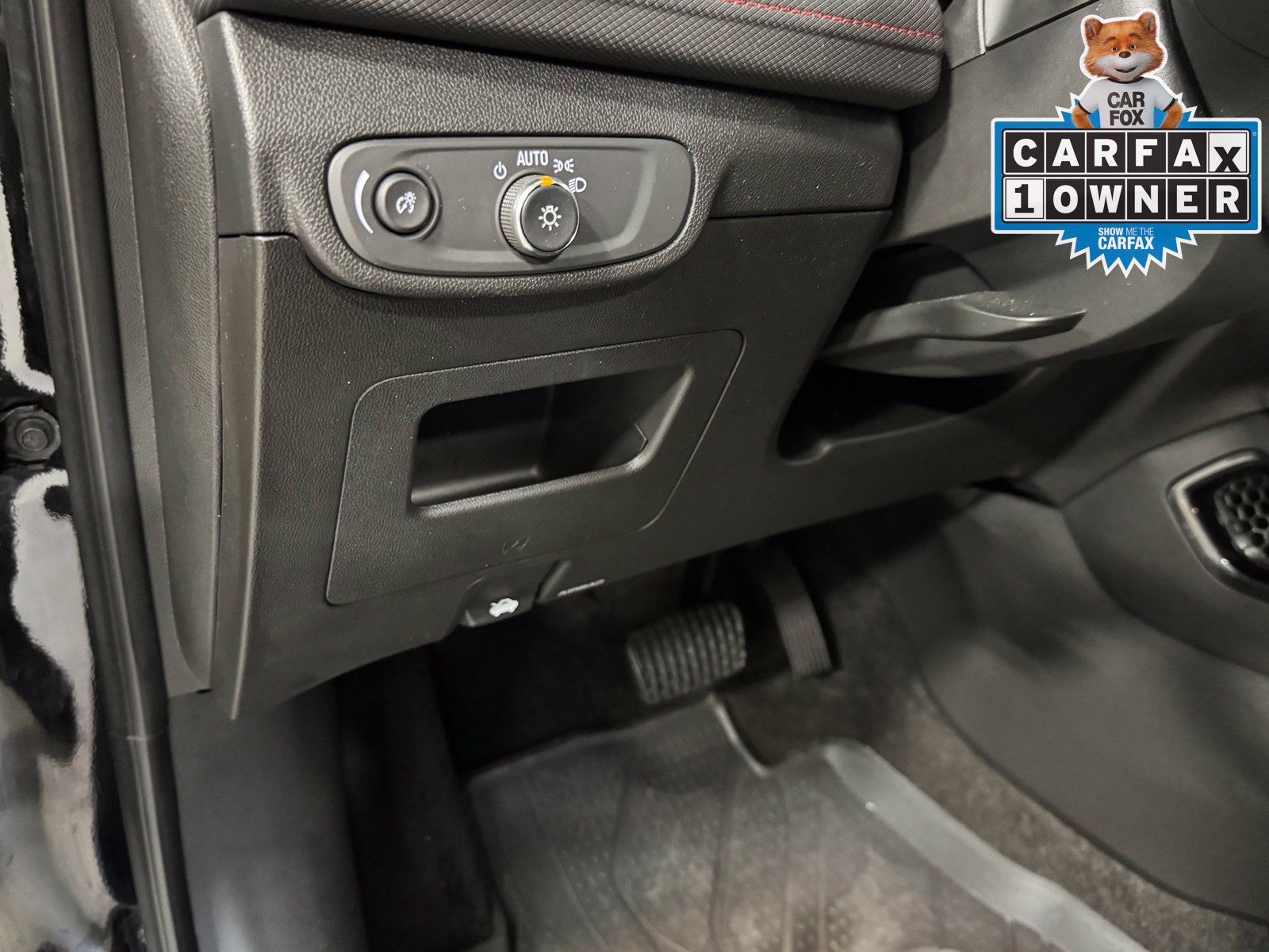 Used 2024 Chevrolet TrailBlazer RS w/ Convenience Package AWD/4WD image 19