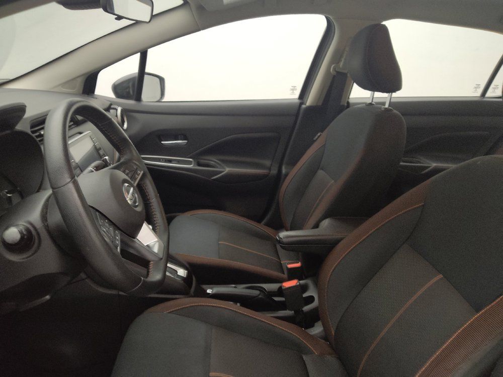 Used 2020 Nissan Versa SR w/ Convenience Package FWD image 17
