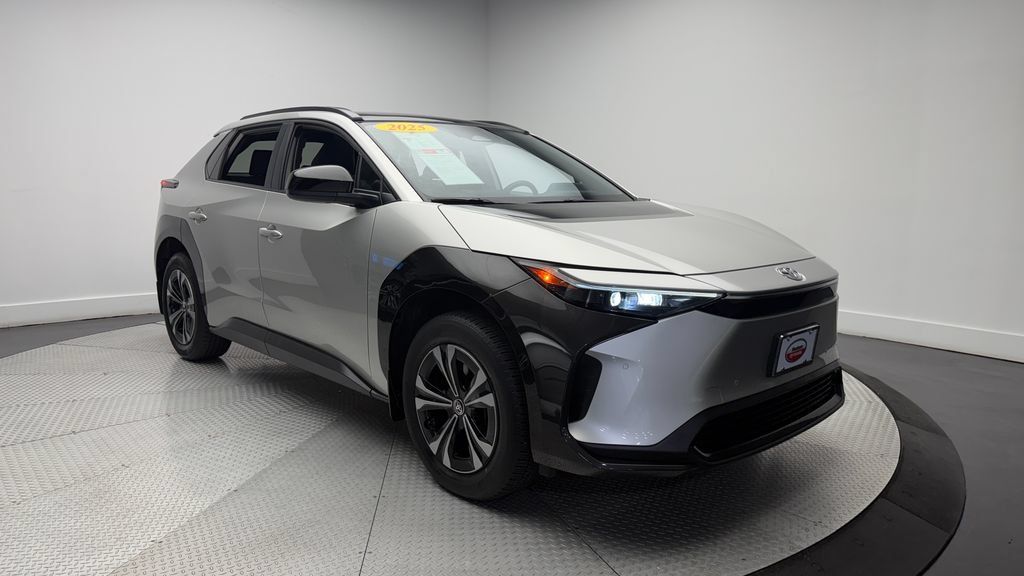 Used 2025 Toyota bZ4X FWD w/ Weather Package image 40